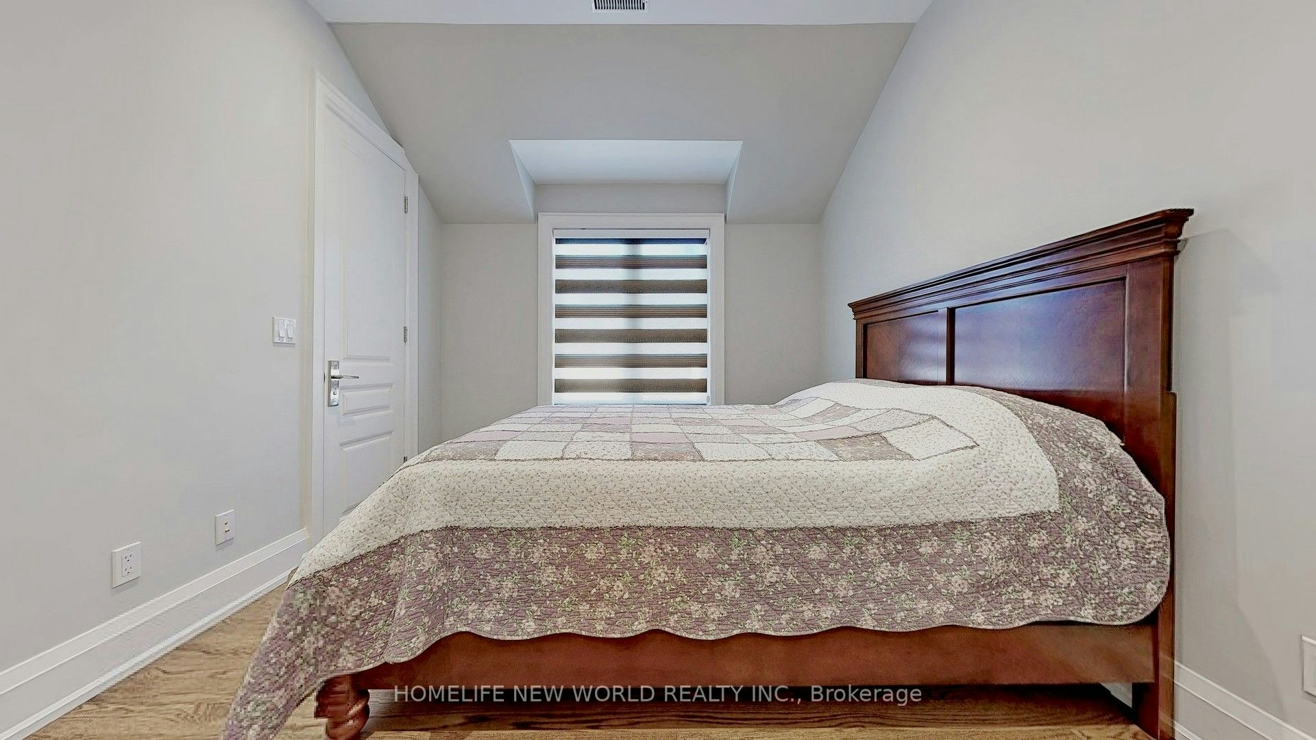 302 Johnston Avenue, Toronto, ON, M2N 1H7 - 37