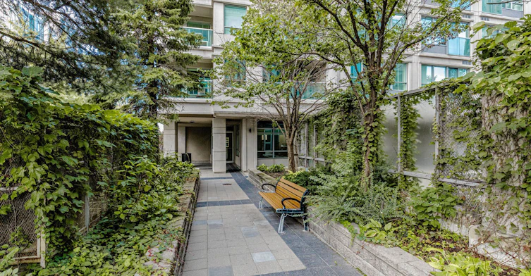 208-19 Avondale Avenue, Toronto, ON, M2N 0A6 - 3