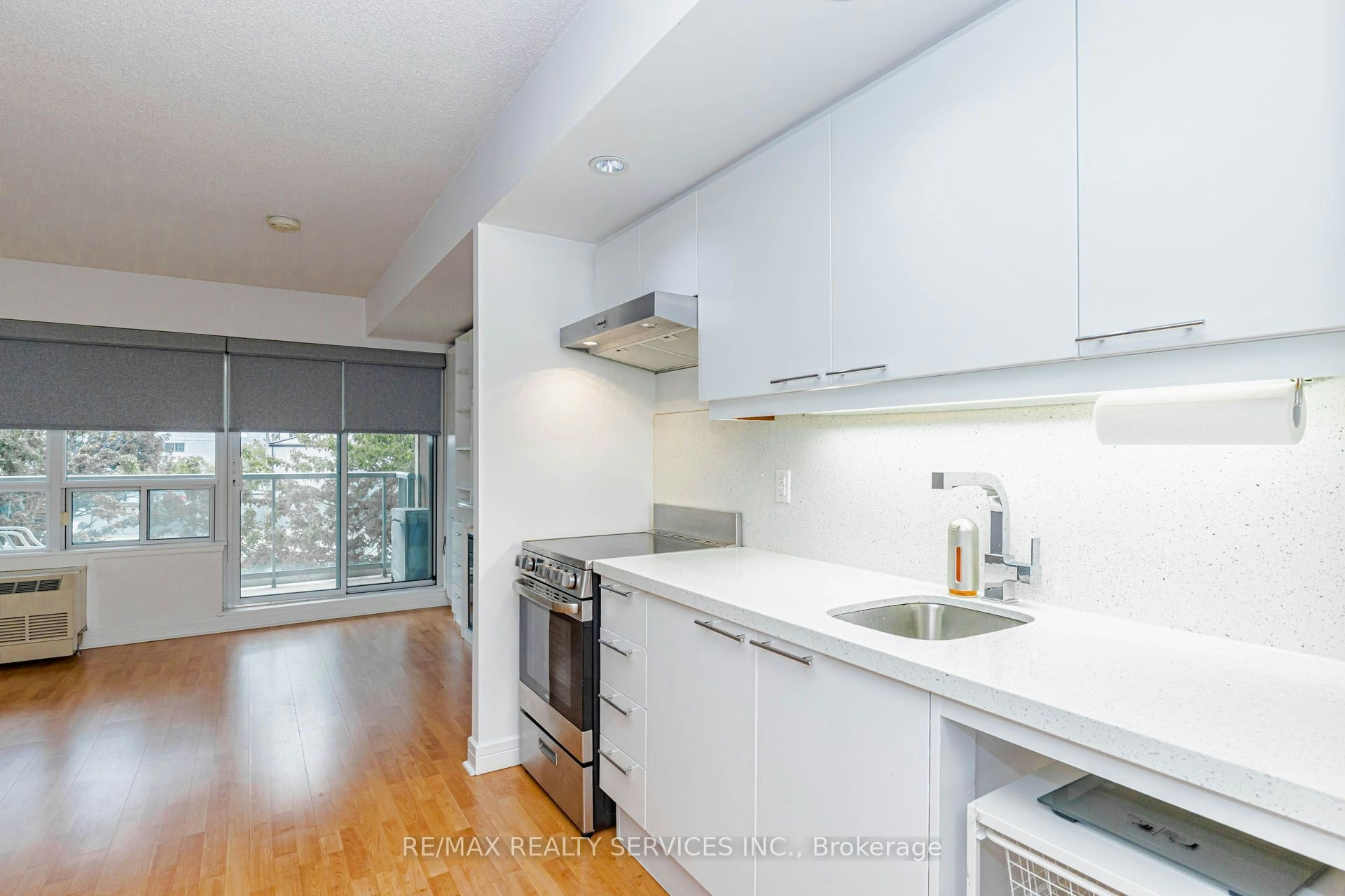 208-19 Avondale Avenue, Toronto, ON, M2N 0A6 - 11