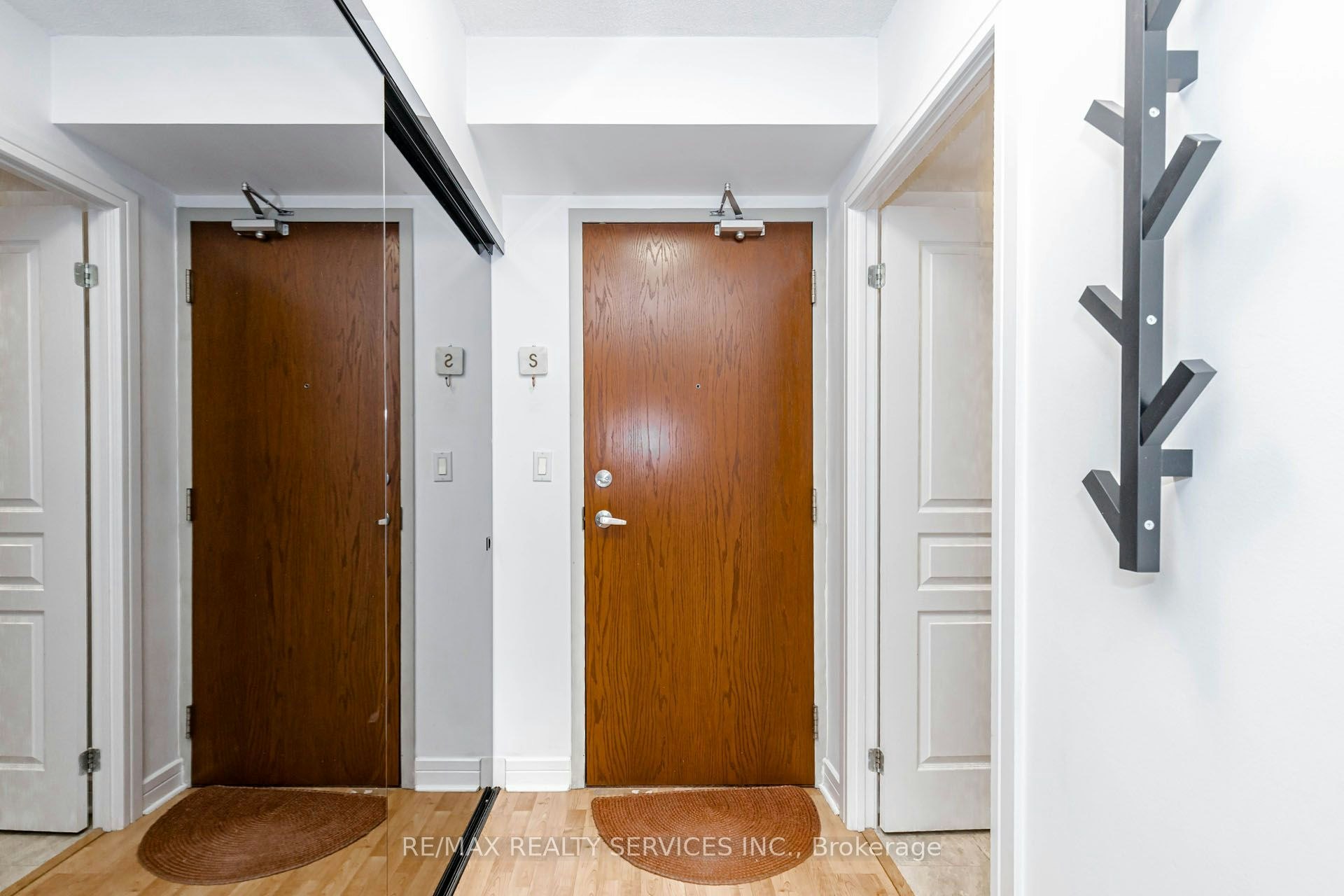 208-19 Avondale Avenue, Toronto, ON, M2N 0A6 - 9