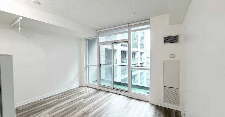 734-600 Fleet Street, Toronto, ON, M5V 1B7 - 8