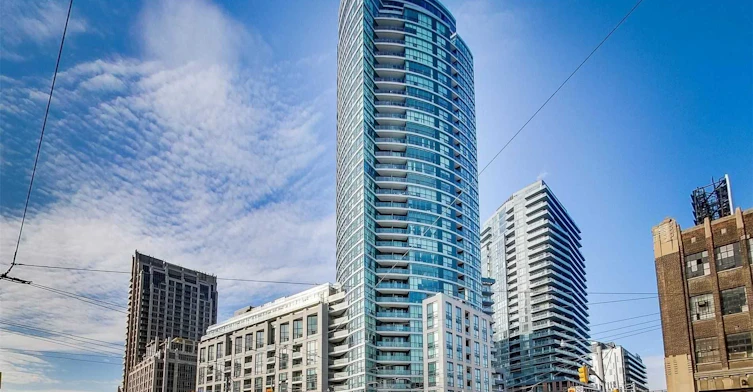 734-600 Fleet Street, Toronto, ON, M5V 1B7