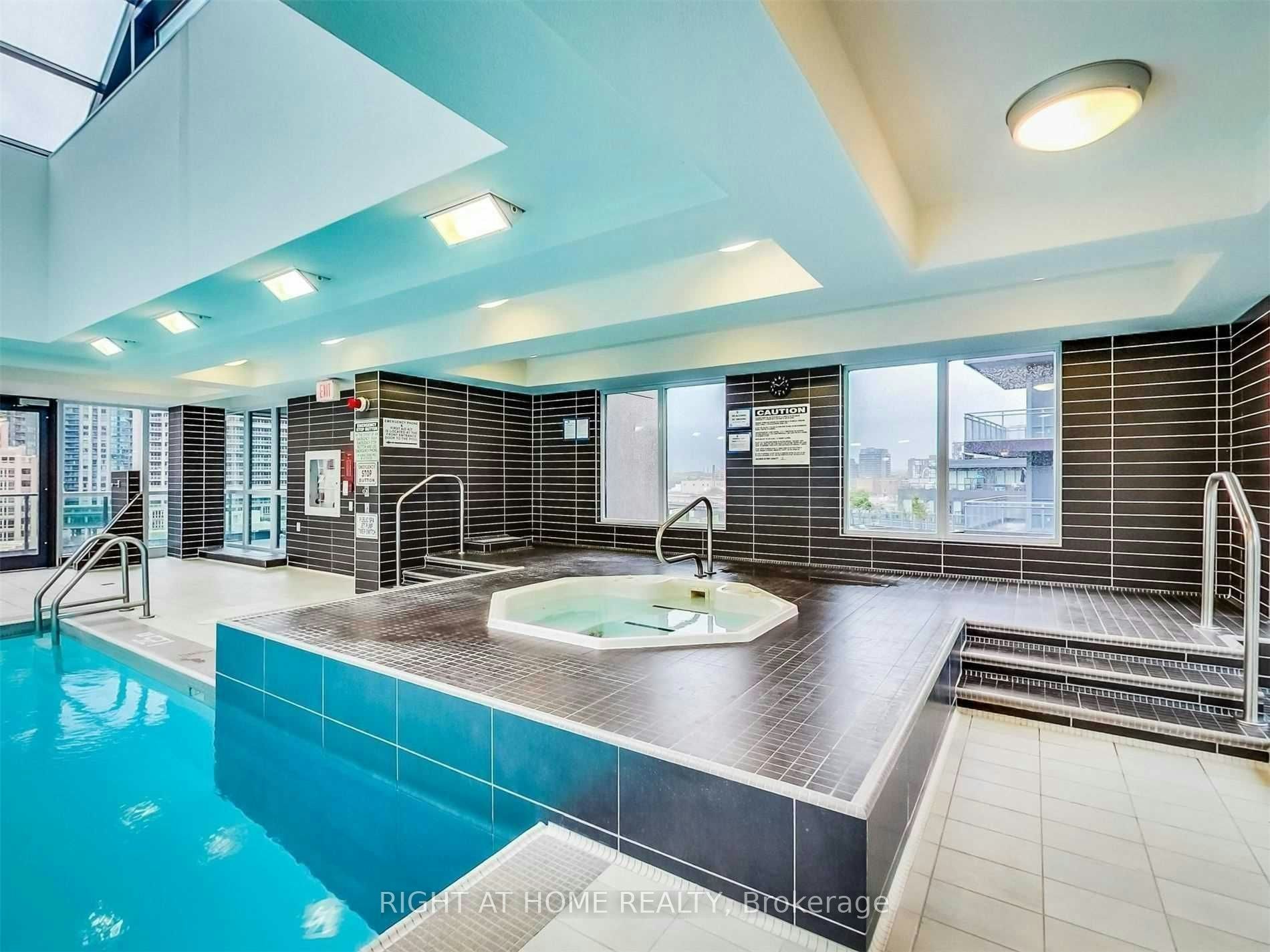 734-600 Fleet Street, Toronto, ON, M5V 1B7 - 5