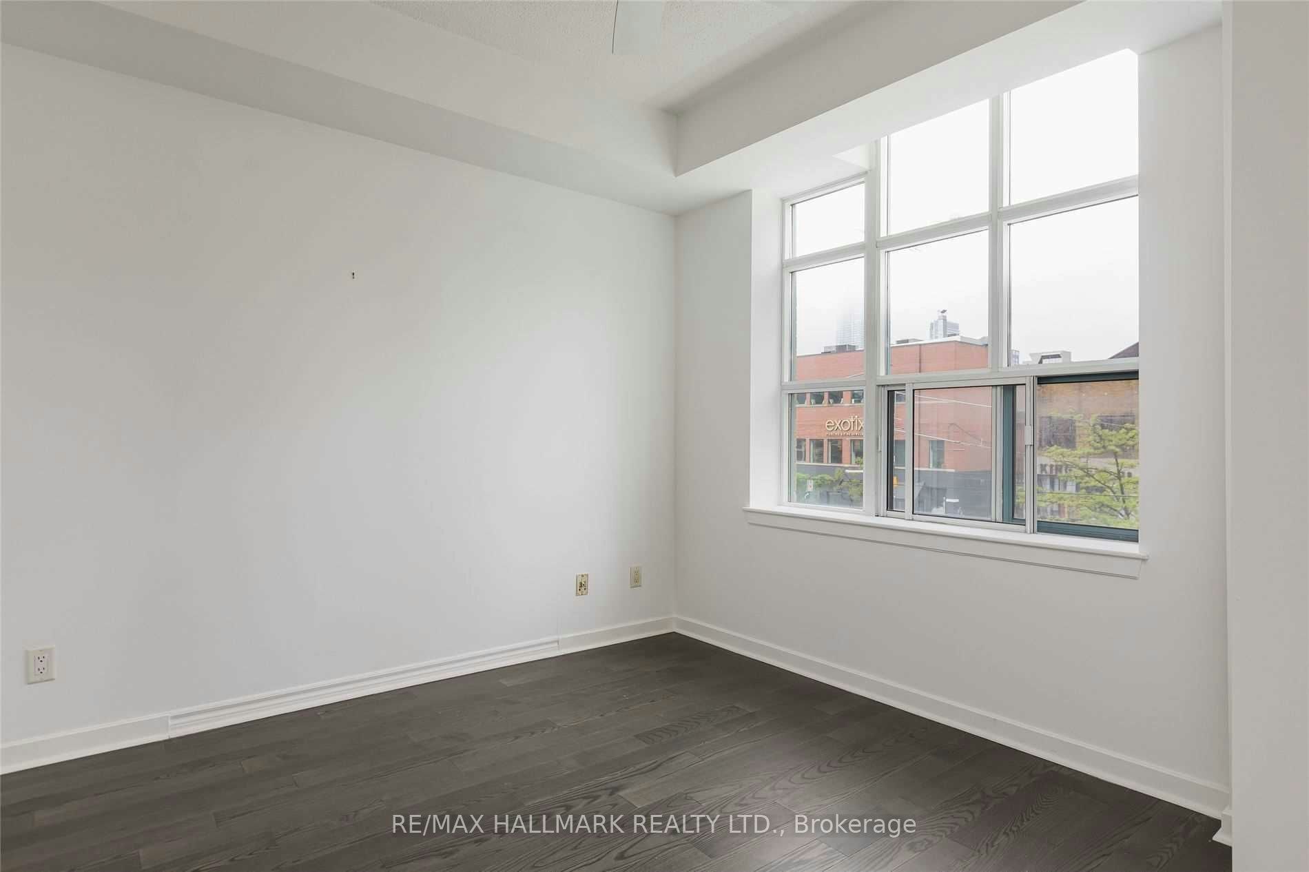 215-438 Richmond Street W, Toronto, ON, M5V 3S6 - 11