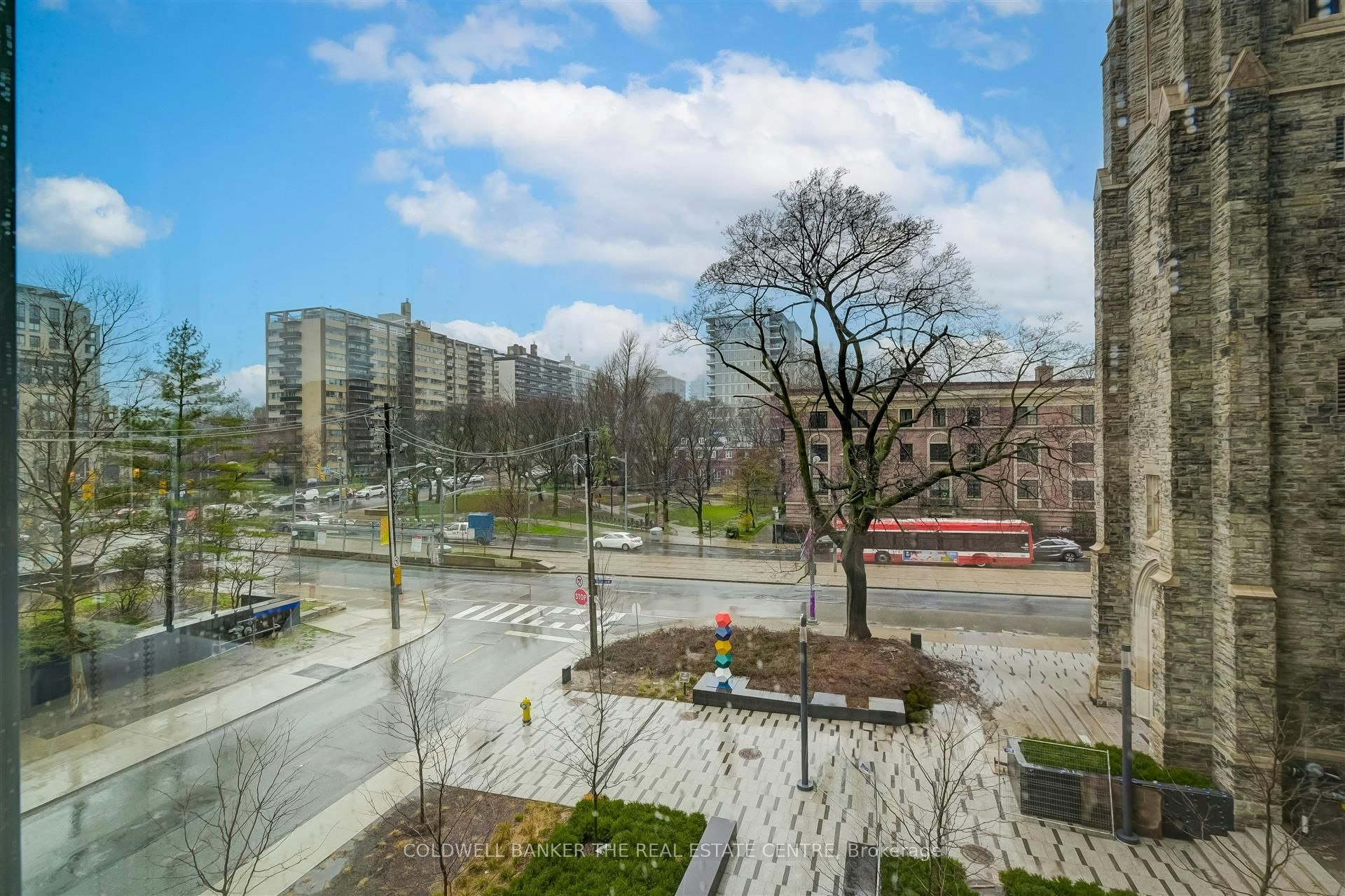 304-99 Foxbar Road, Toronto, ON, M4V 0B2 - 13