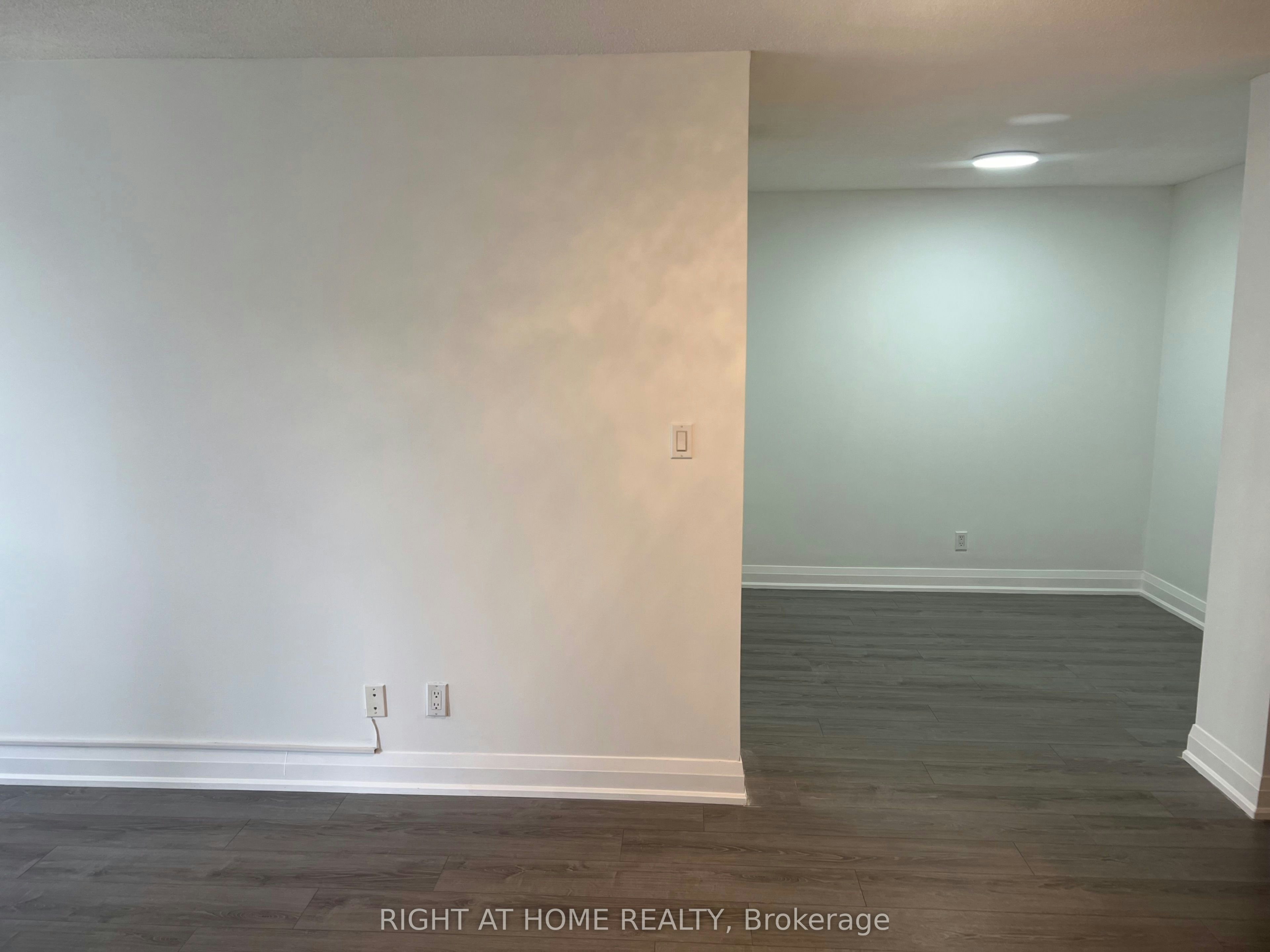 817-35 Hollywood Avenue, Toronto, ON, M2N 0A9 - 19