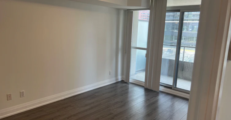 817-35 Hollywood Avenue, Toronto, ON, M2N 0A9 - 5