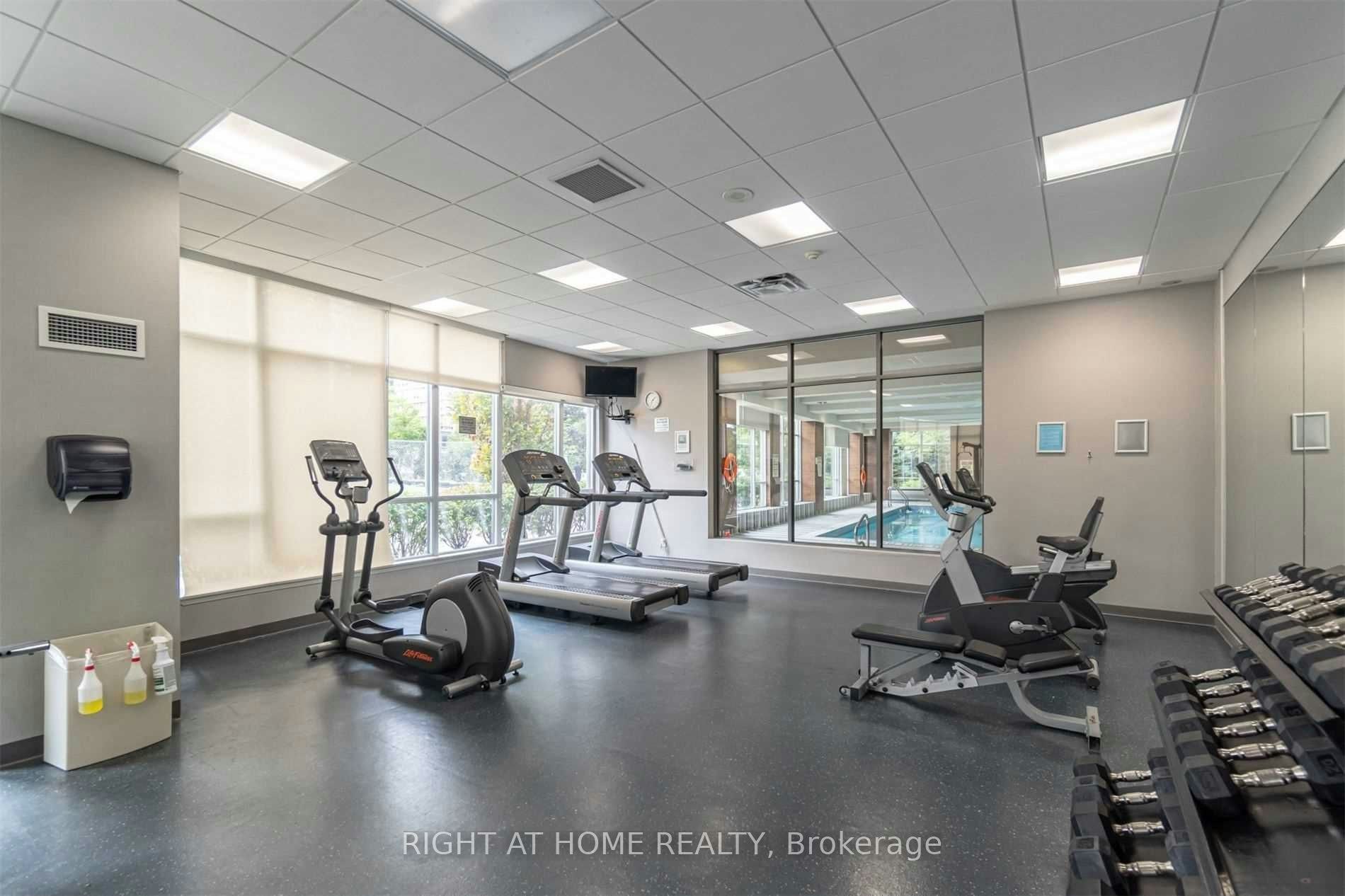 817-35 Hollywood Avenue, Toronto, ON, M2N 0A9 - 25