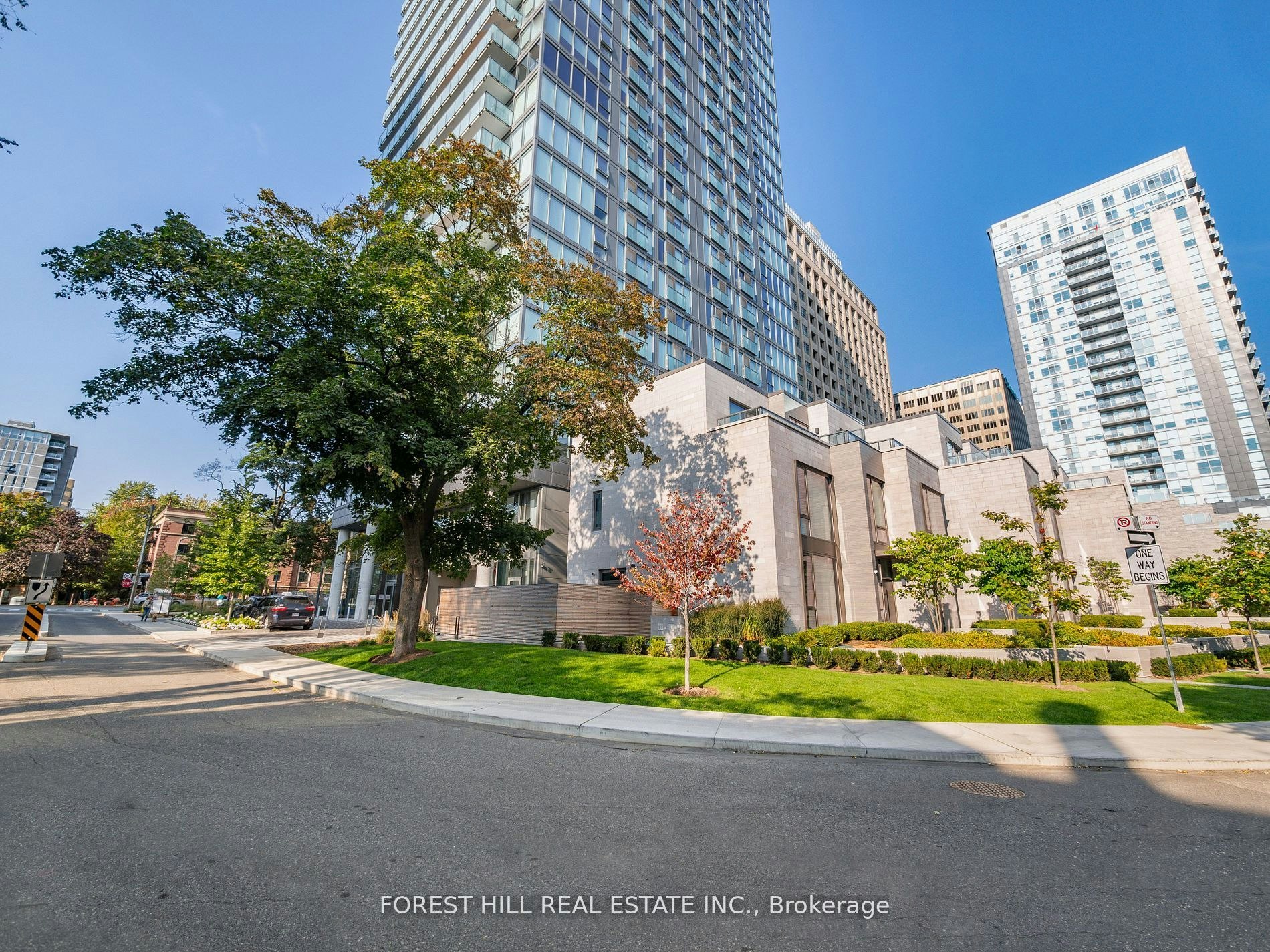 1007-99 Foxbar Road, Toronto, ON, M4V 0B2 - 2
