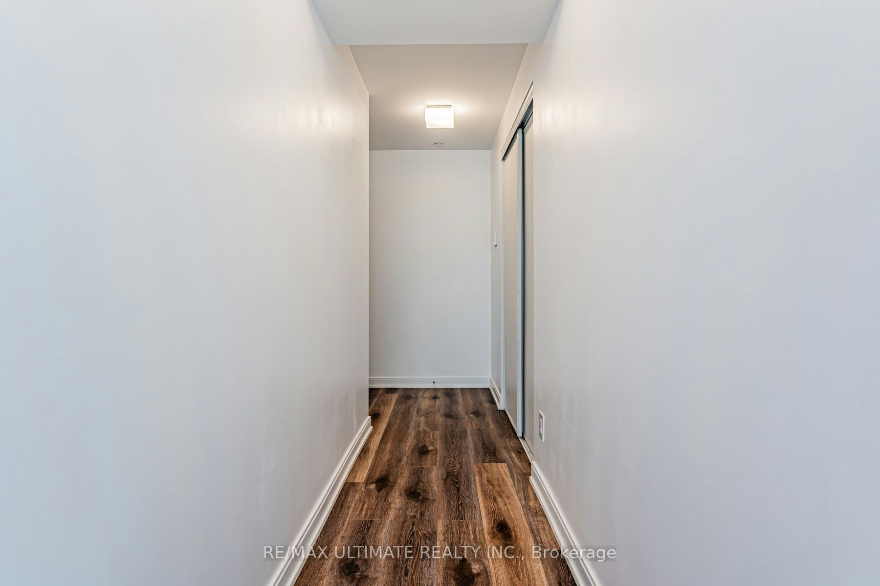 1402-42 Charles Street E, Toronto, ON, M4Y 0B7 - 19