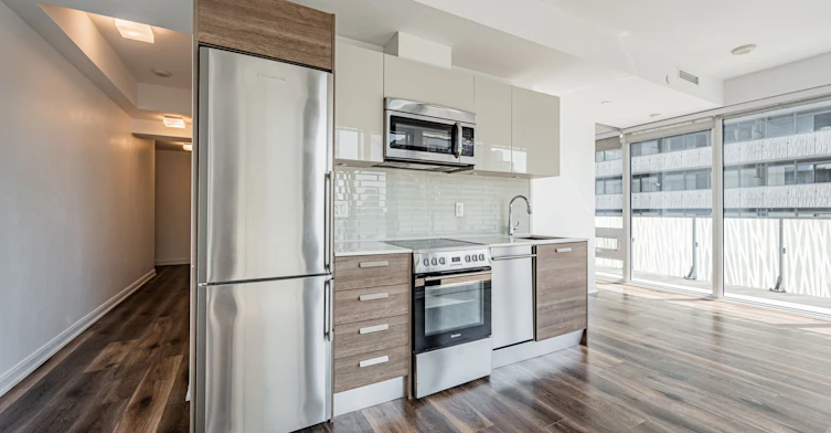 1402-42 Charles Street E, Toronto, ON, M4Y 0B7 - 3