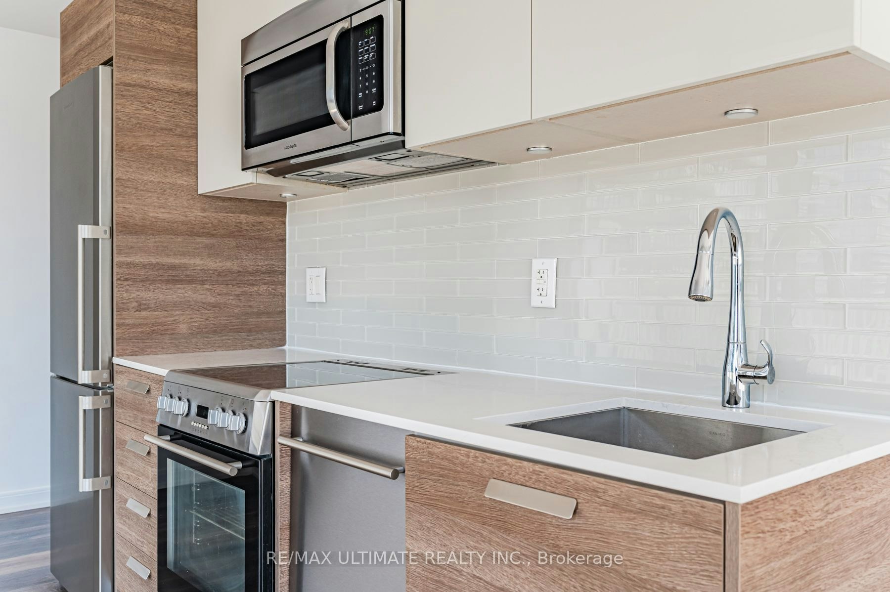 1402-42 Charles Street E, Toronto, ON, M4Y 0B7 - 5
