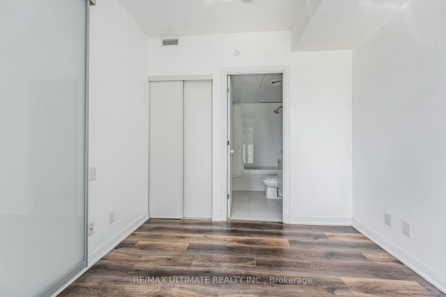 1402-42 Charles Street E, Toronto, ON, M4Y 0B7 - 13