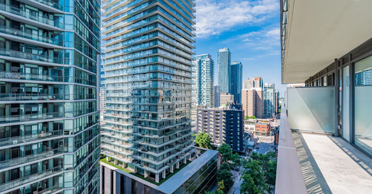 1402-42 Charles Street E, Toronto, ON, M4Y 0B7 - 24