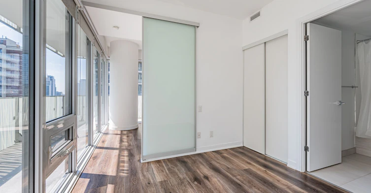 1402-42 Charles Street E, Toronto, ON, M4Y 0B7 - 8