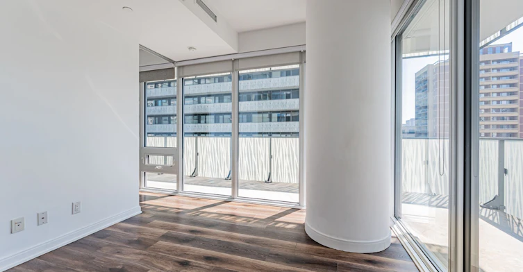 1402-42 Charles Street E, Toronto, ON, M4Y 0B7 - 9