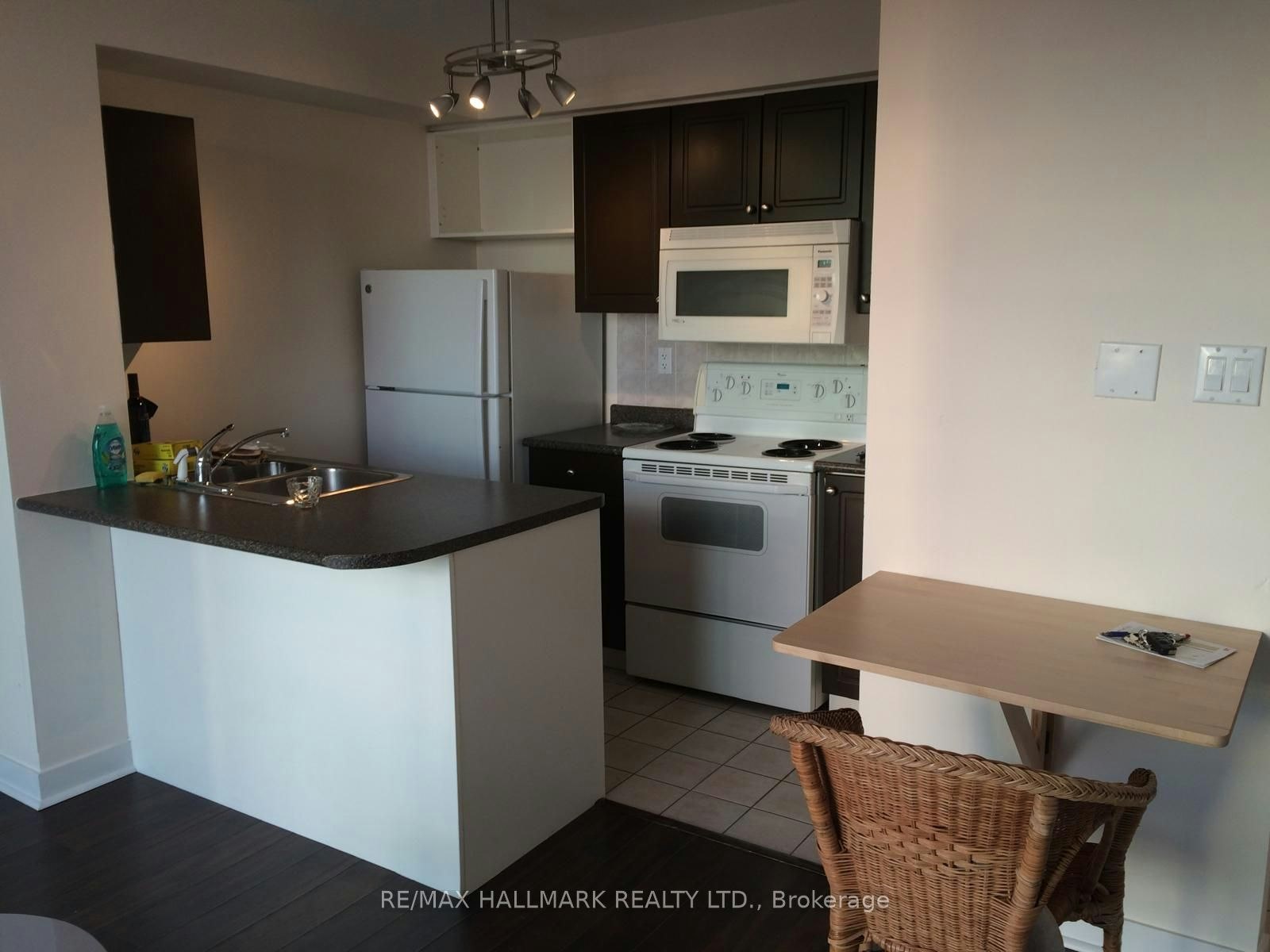 1817-650 Queens Quay W, Toronto, ON, M5V 3T1 - 2