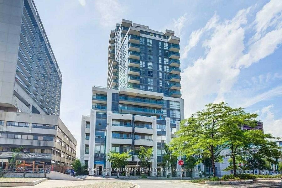 803-736 Spadina Avenue, Toronto, ON, M5S 2J6