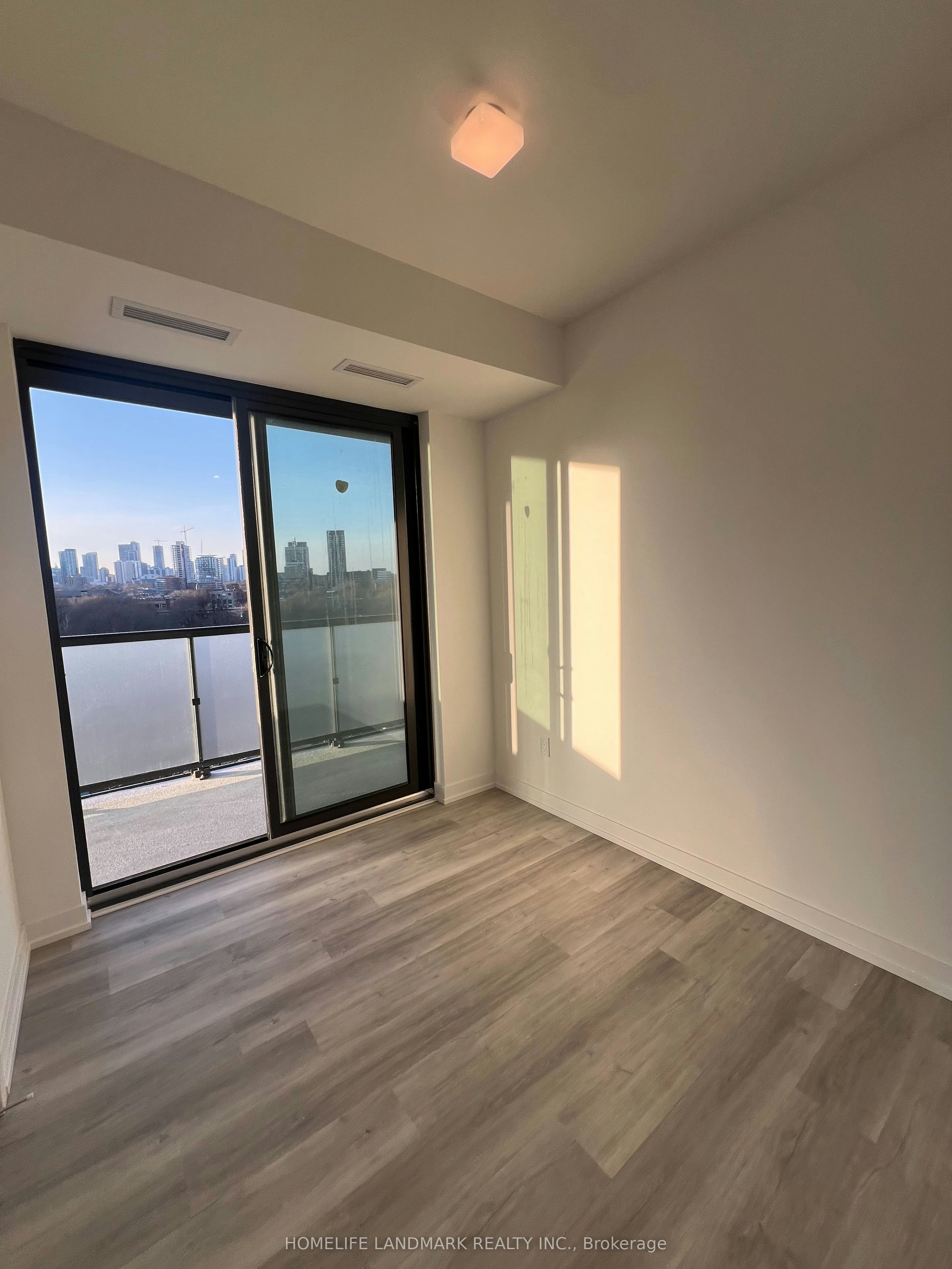 727-28 Eastern Avenue, Toronto, ON, M5A 0Y2 - 9