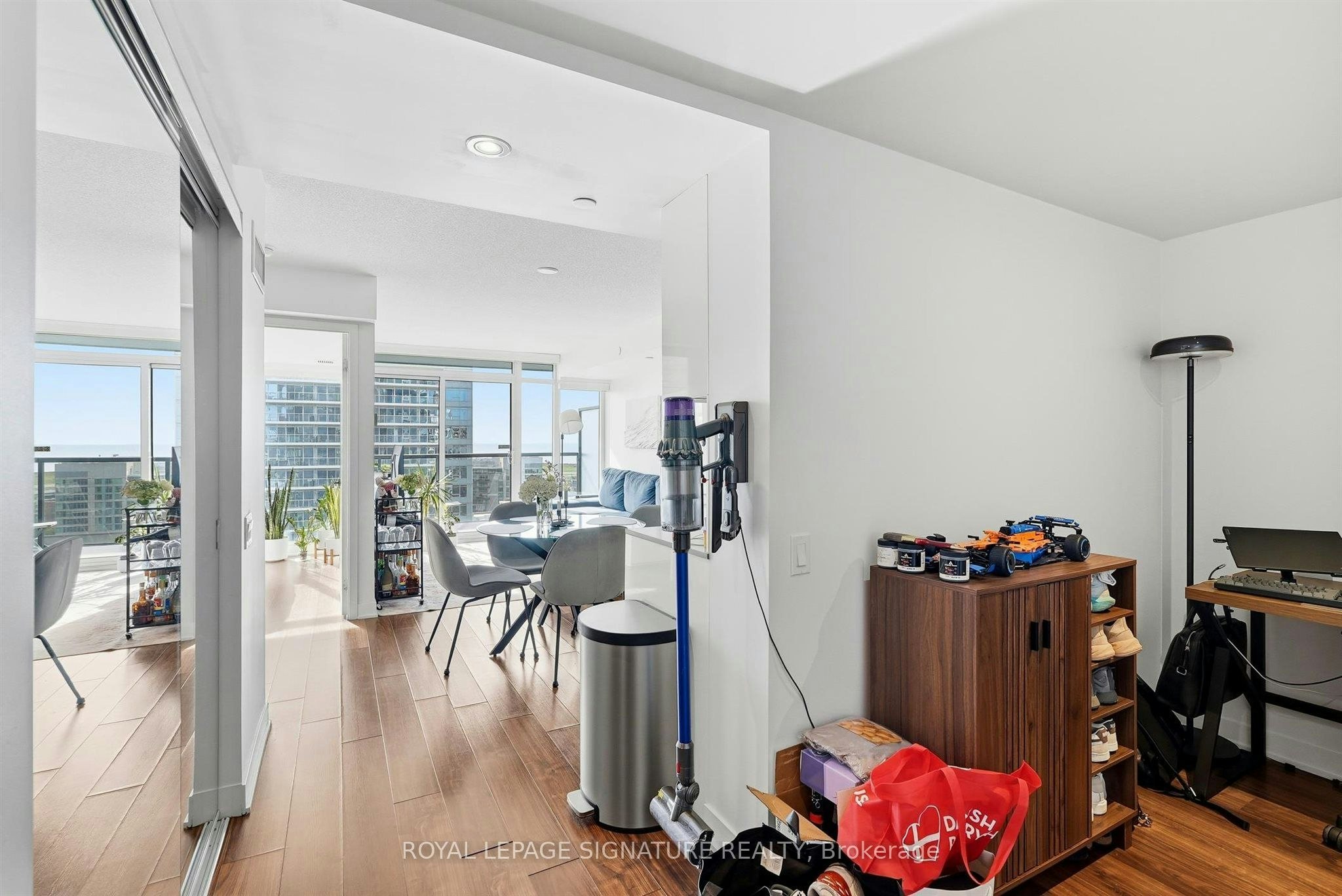 2115-70 Queens Wharf Road, Toronto, ON, M5V 0J2 - 21