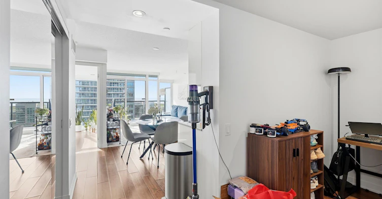 2115-70 Queens Wharf Road, Toronto, ON, M5V 0J2 - 21
