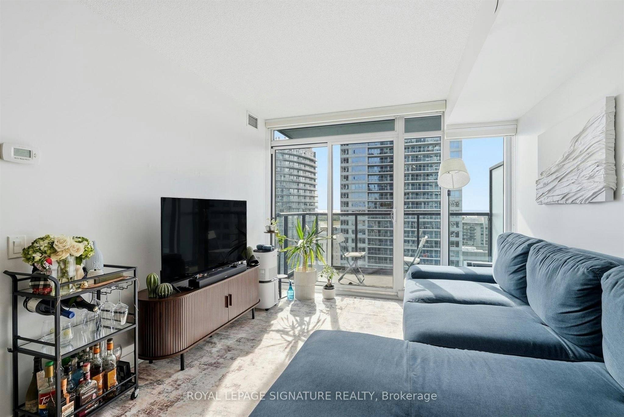 2115-70 Queens Wharf Road, Toronto, ON, M5V 0J2 - 5