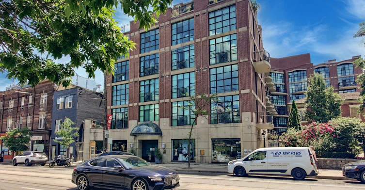 231-901 Queen Street W, Toronto, ON, M6J 3X4