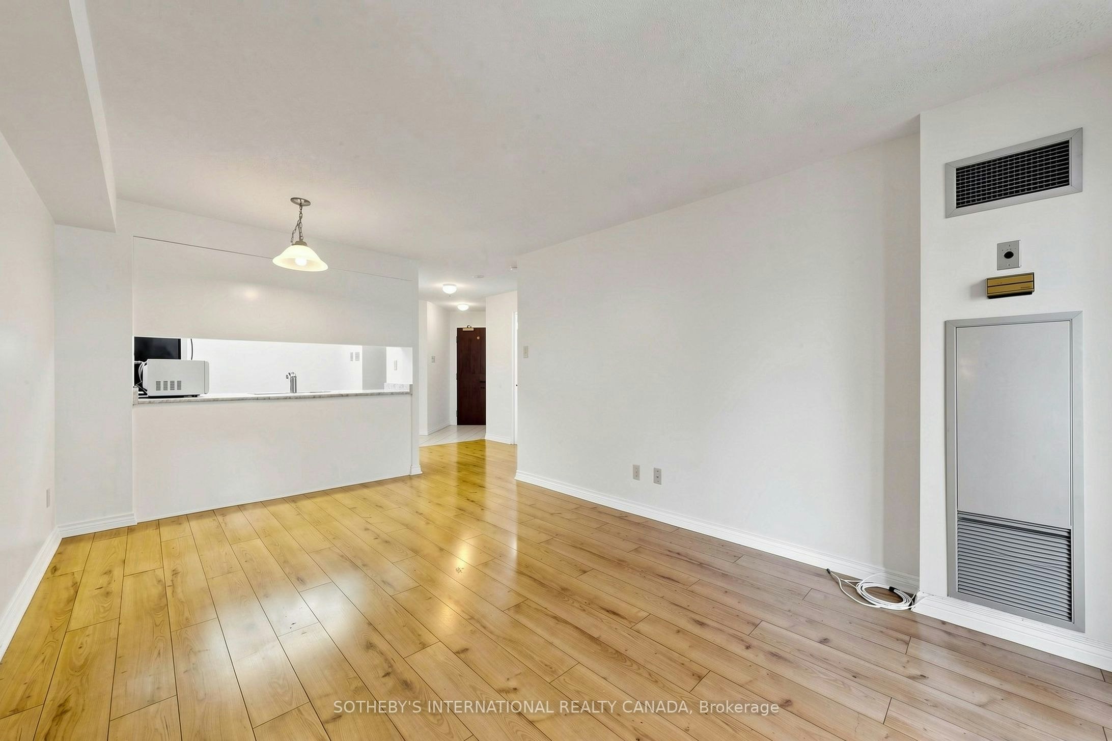 502-736 Bay Street, Toronto, ON, M5G 2M4 - 5