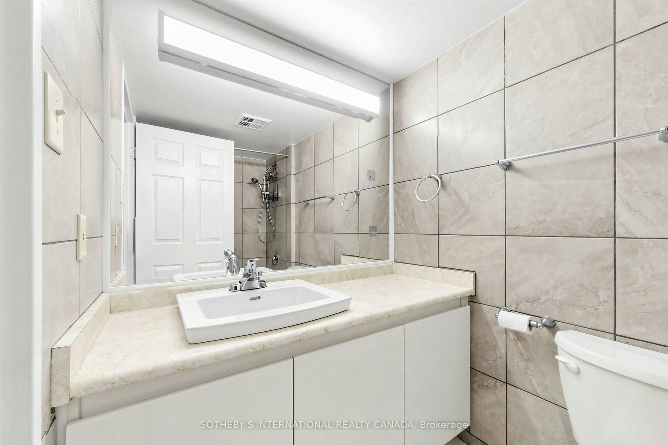 502-736 Bay Street, Toronto, ON, M5G 2M4 - 17