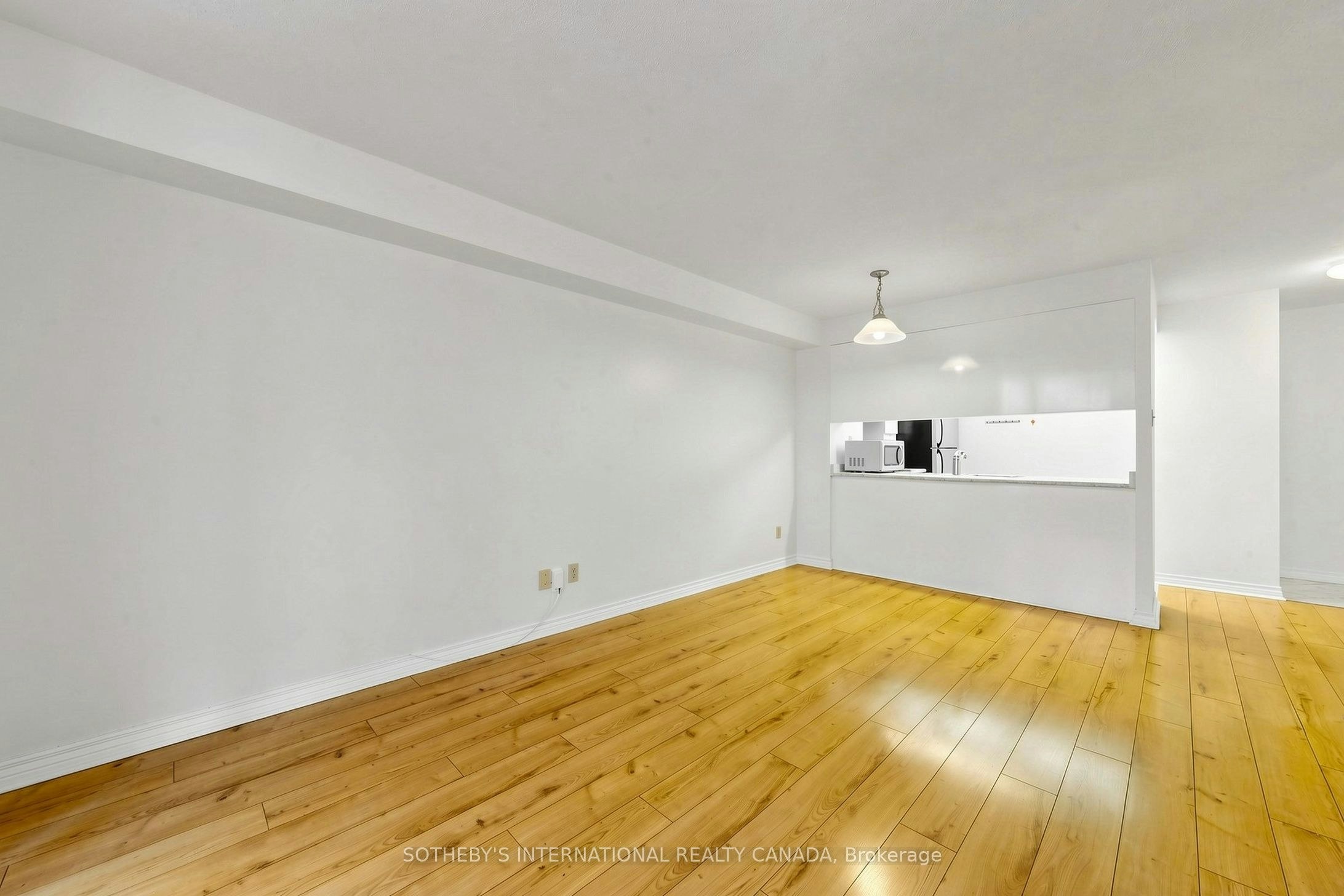 502-736 Bay Street, Toronto, ON, M5G 2M4 - 7