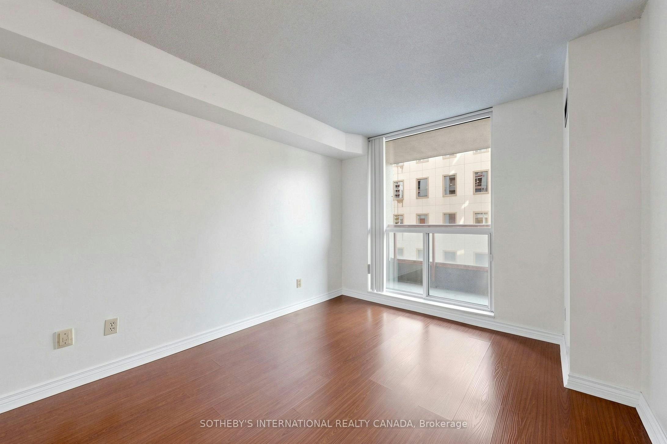 502-736 Bay Street, Toronto, ON, M5G 2M4 - 13