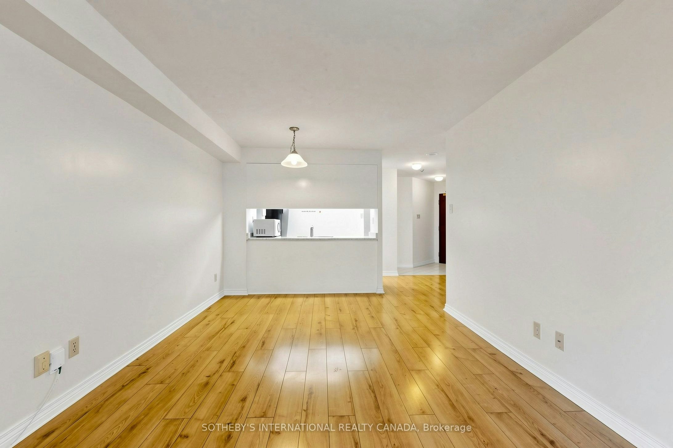 502-736 Bay Street, Toronto, ON, M5G 2M4 - 6