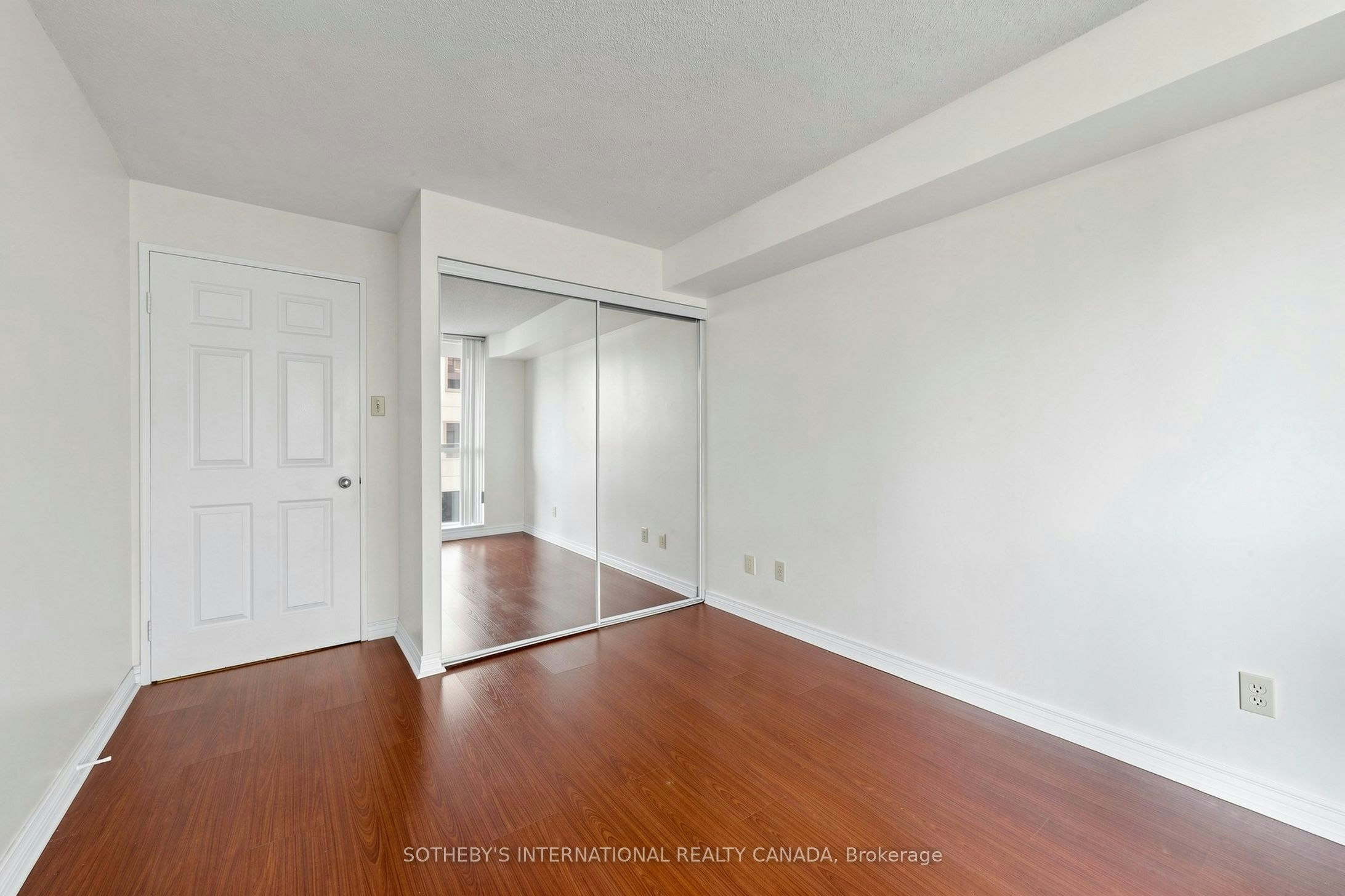 502-736 Bay Street, Toronto, ON, M5G 2M4 - 16