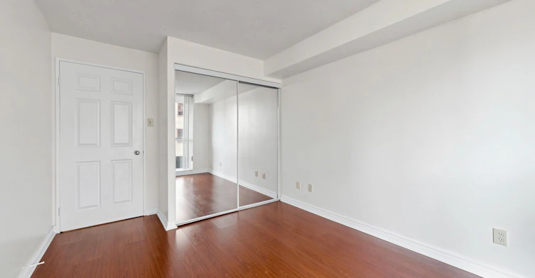 502-736 Bay Street, Toronto, ON, M5G 2M4 - 16