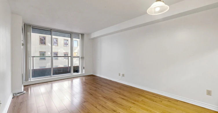 502-736 Bay Street, Toronto, ON, M5G 2M4 - 3
