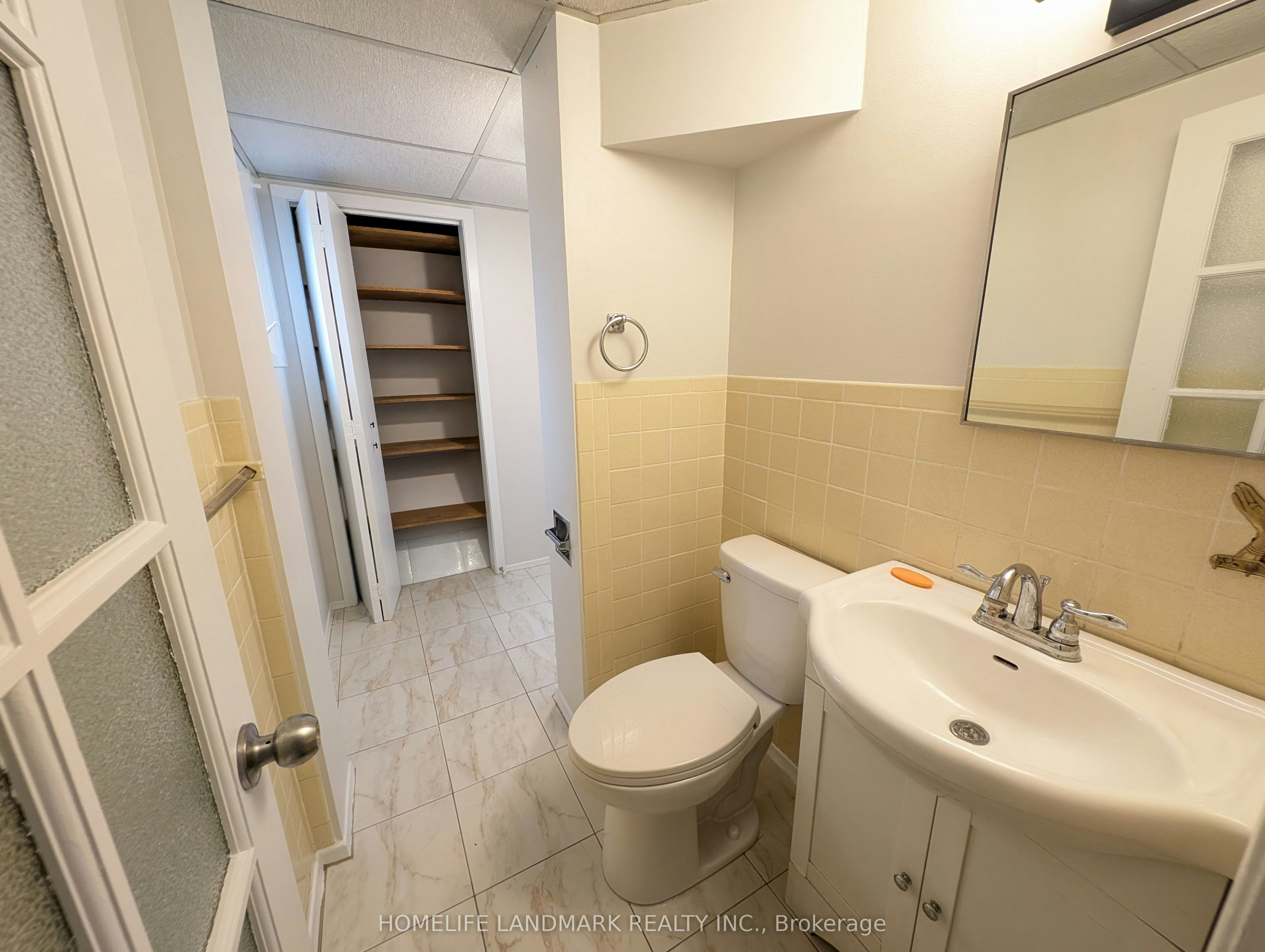 22 Threadneedle Crescent, Toronto, ON, M2H 1Z4 - 9