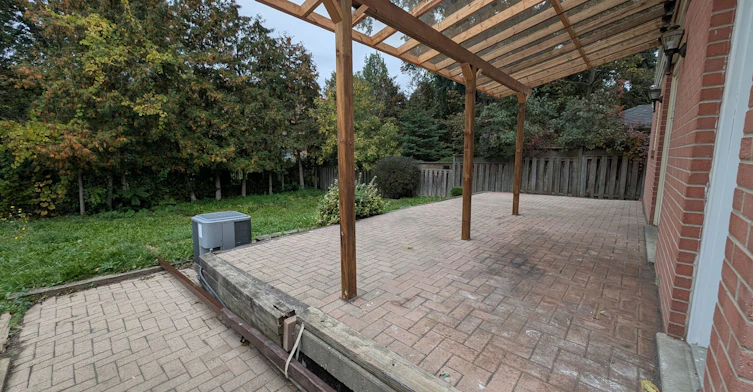 22 Threadneedle Crescent, Toronto, ON, M2H 1Z4 - 26