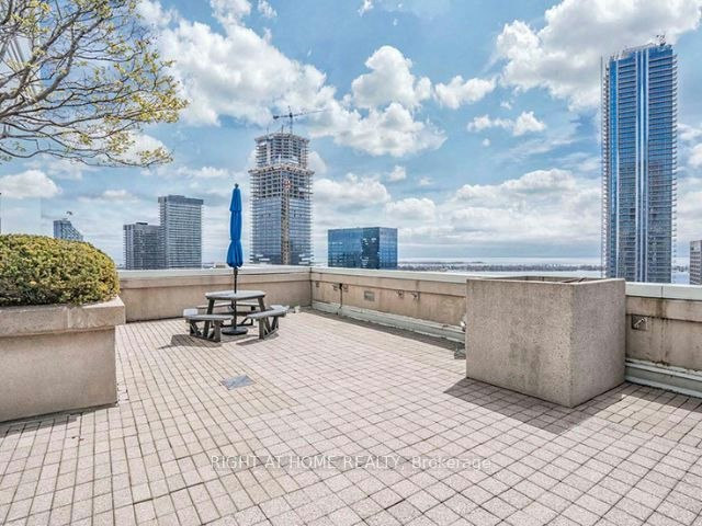 2522-25 The Esplanade N/A, Toronto, ON, M5E 1W5 - 21