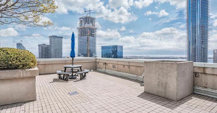 2522-25 The Esplanade N/A, Toronto, ON, M5E 1W5 - 21