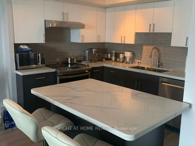 2522-25 The Esplanade N/A, Toronto, ON, M5E 1W5 - 4