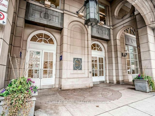 2522-25 The Esplanade N/A, Toronto, ON, M5E 1W5 - 2