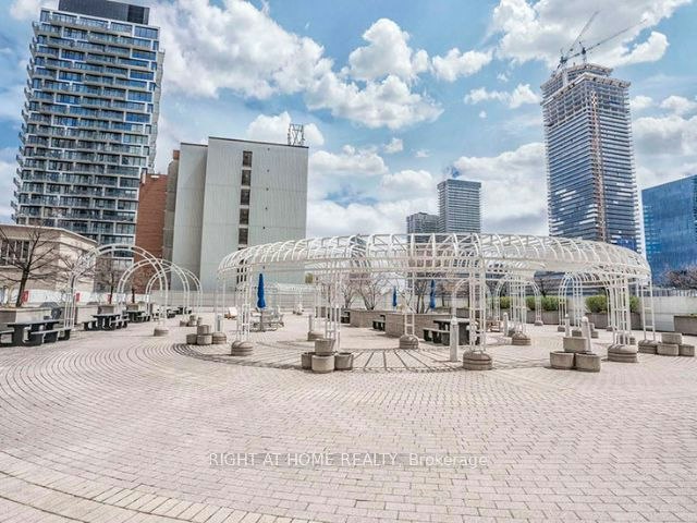 2522-25 The Esplanade N/A, Toronto, ON, M5E 1W5 - 20