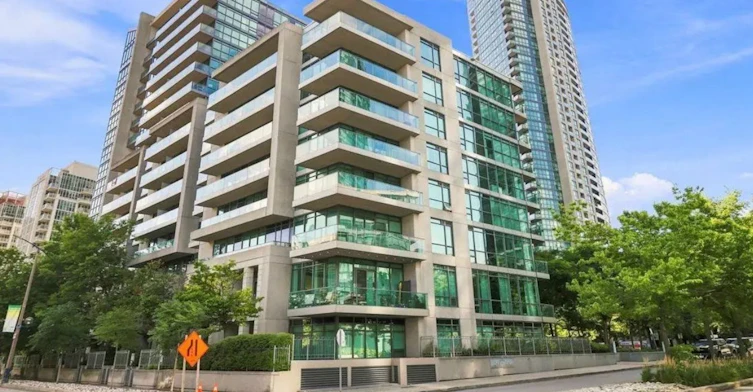 358-209 Fort York Boulevard, Toronto, ON, M5V 4A1