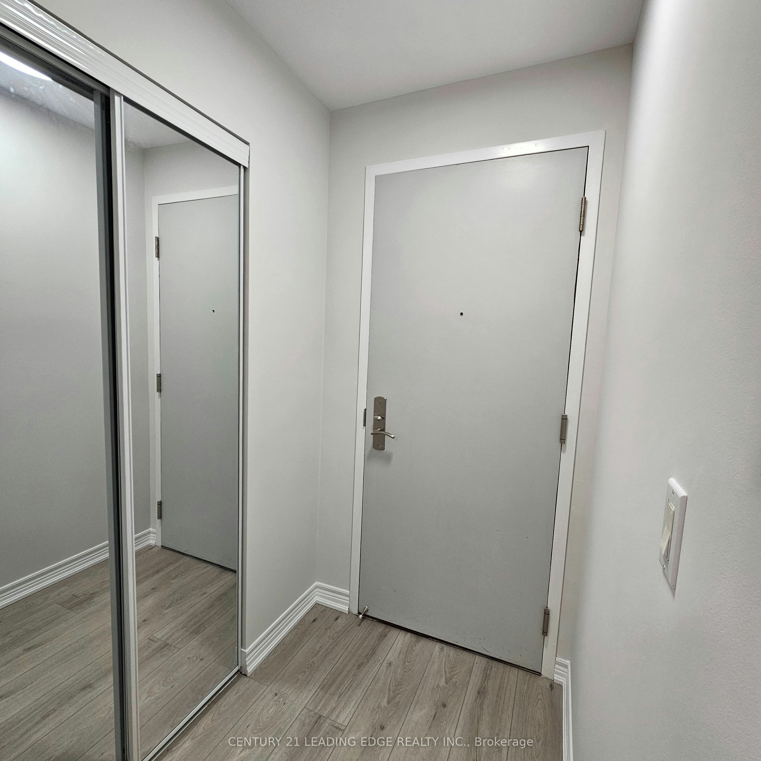 714-761 Bay Street, Toronto, ON, M5G 2R2 - 4