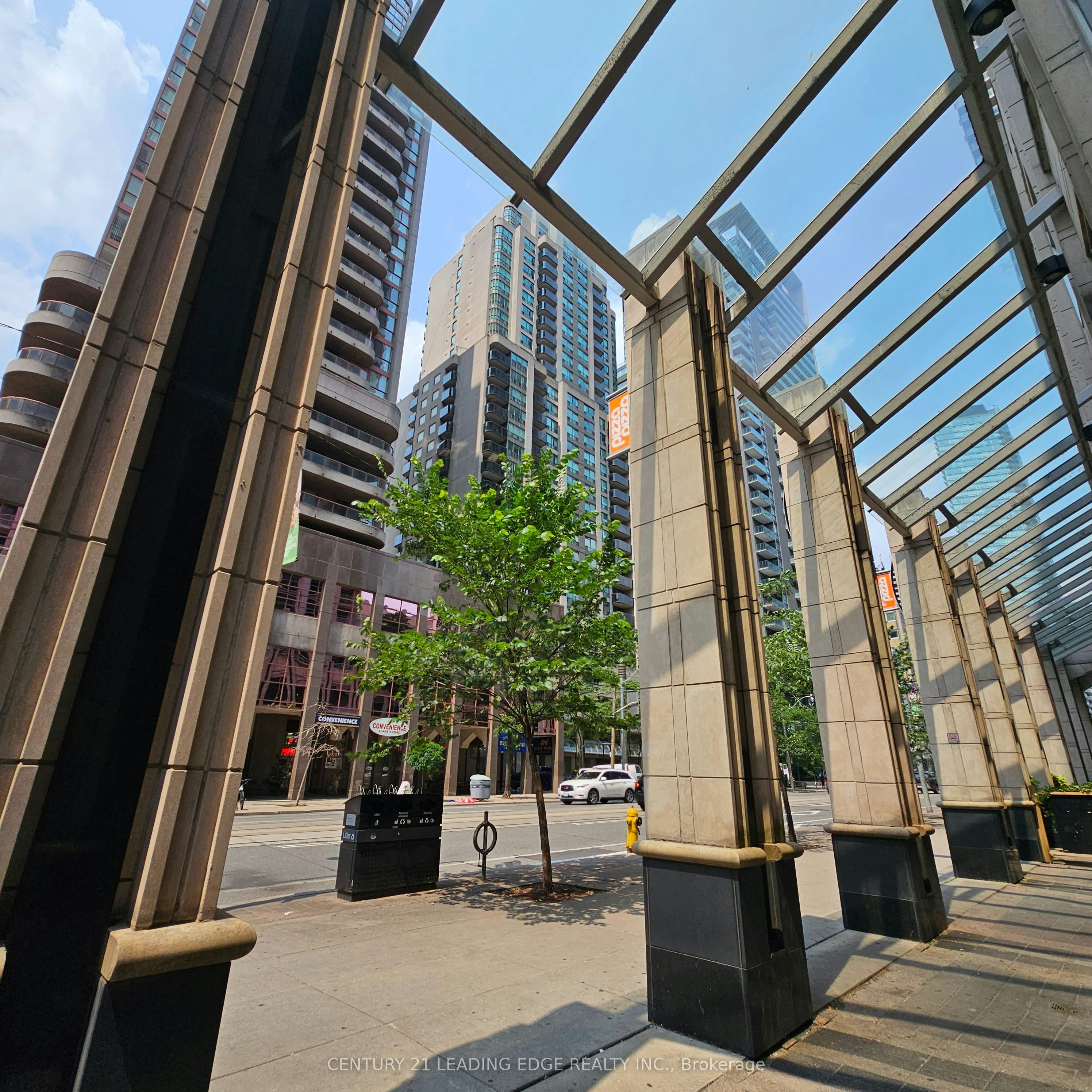 714-761 Bay Street, Toronto, ON, M5G 2R2 - 3