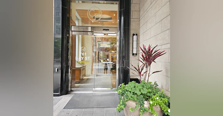714-761 Bay Street, Toronto, ON, M5G 2R2 - 2