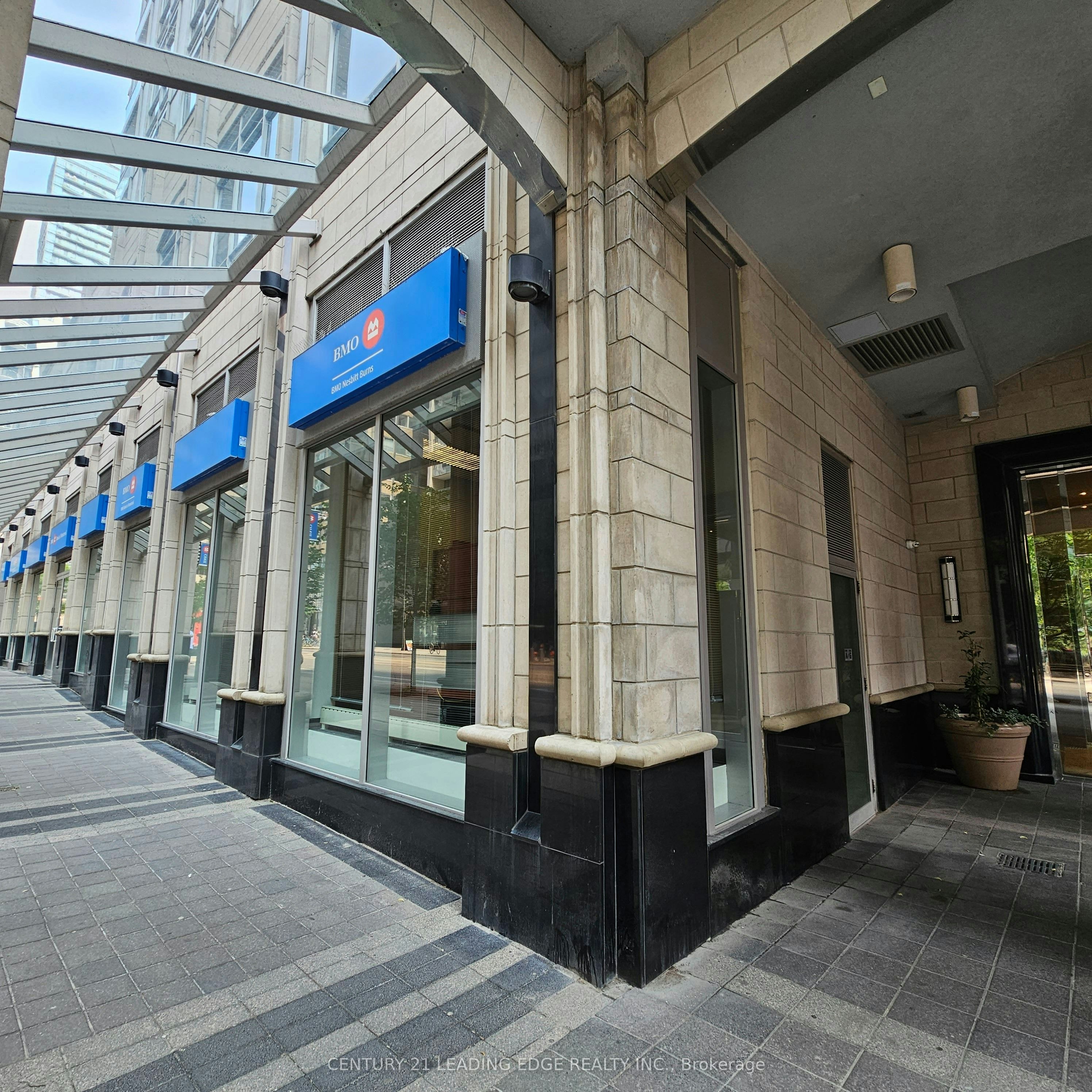 714-761 Bay Street, Toronto, ON, M5G 2R2 - 29
