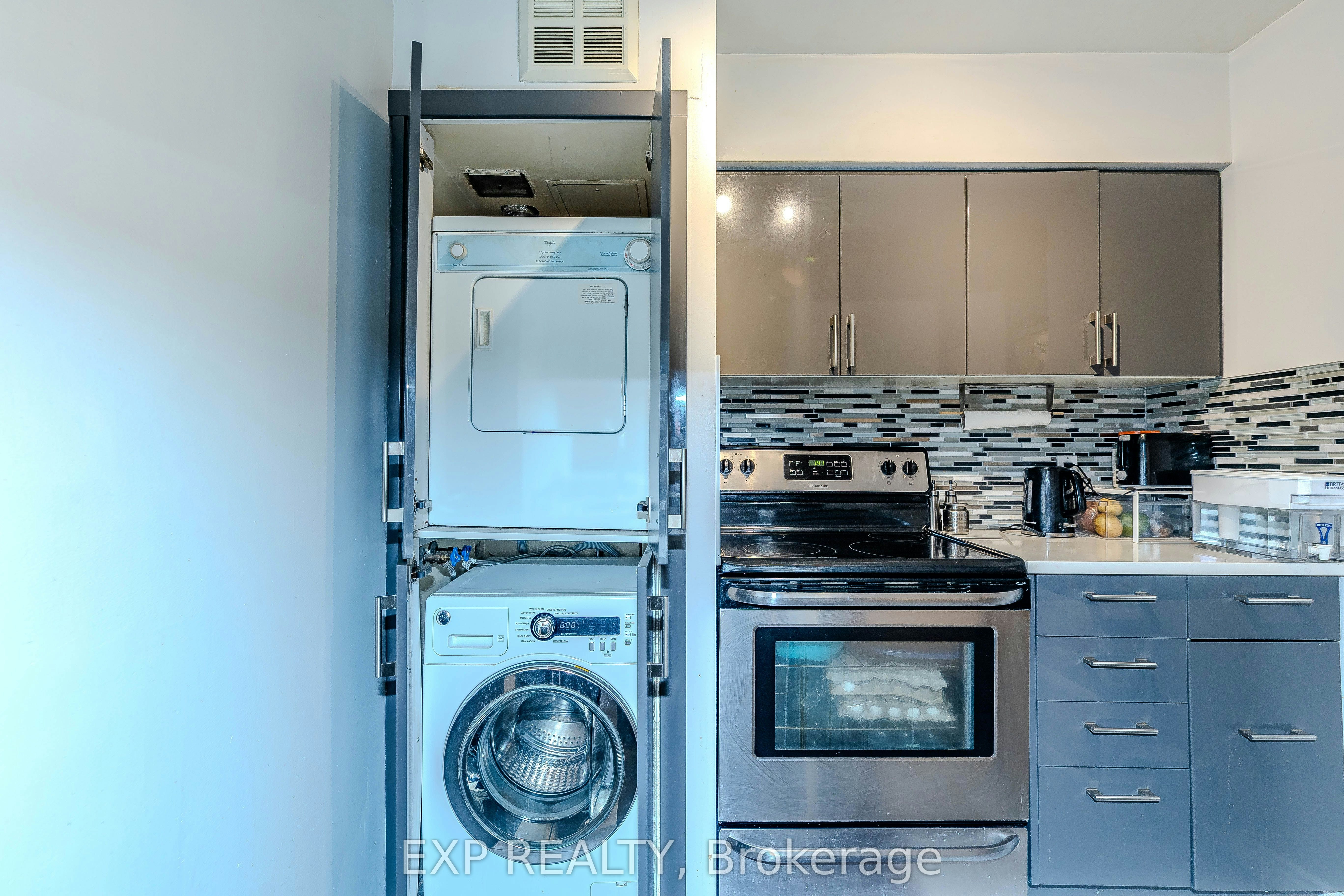 1515-1055 Bay Street, Toronto, ON, M5S 3A3 - 13