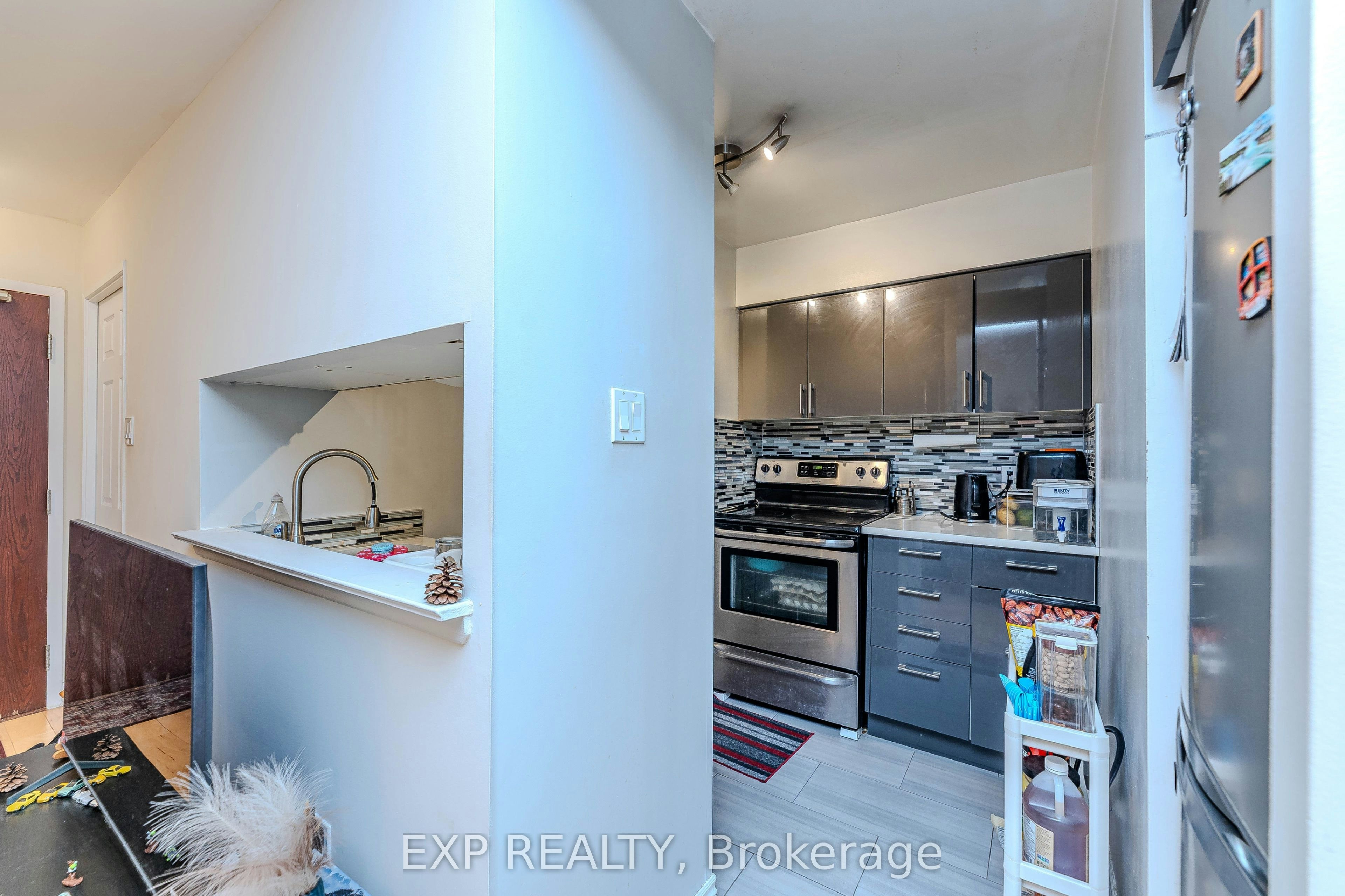 1515-1055 Bay Street, Toronto, ON, M5S 3A3 - 5