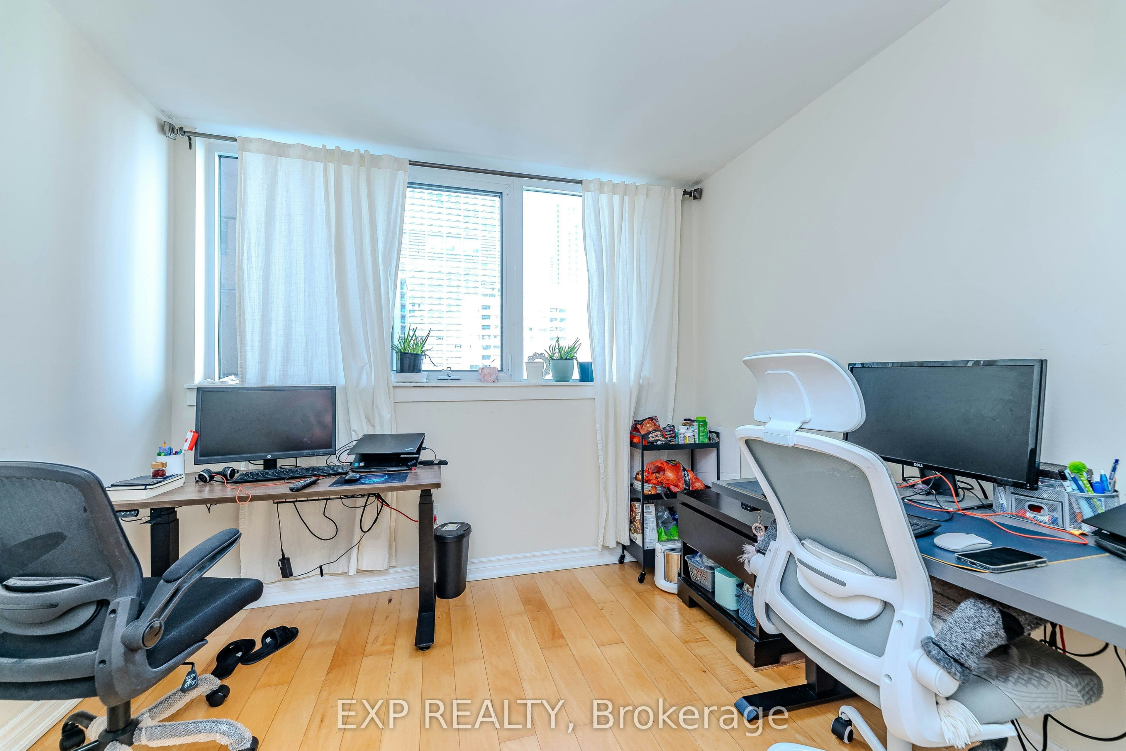 1515-1055 Bay Street, Toronto, ON, M5S 3A3 - 11